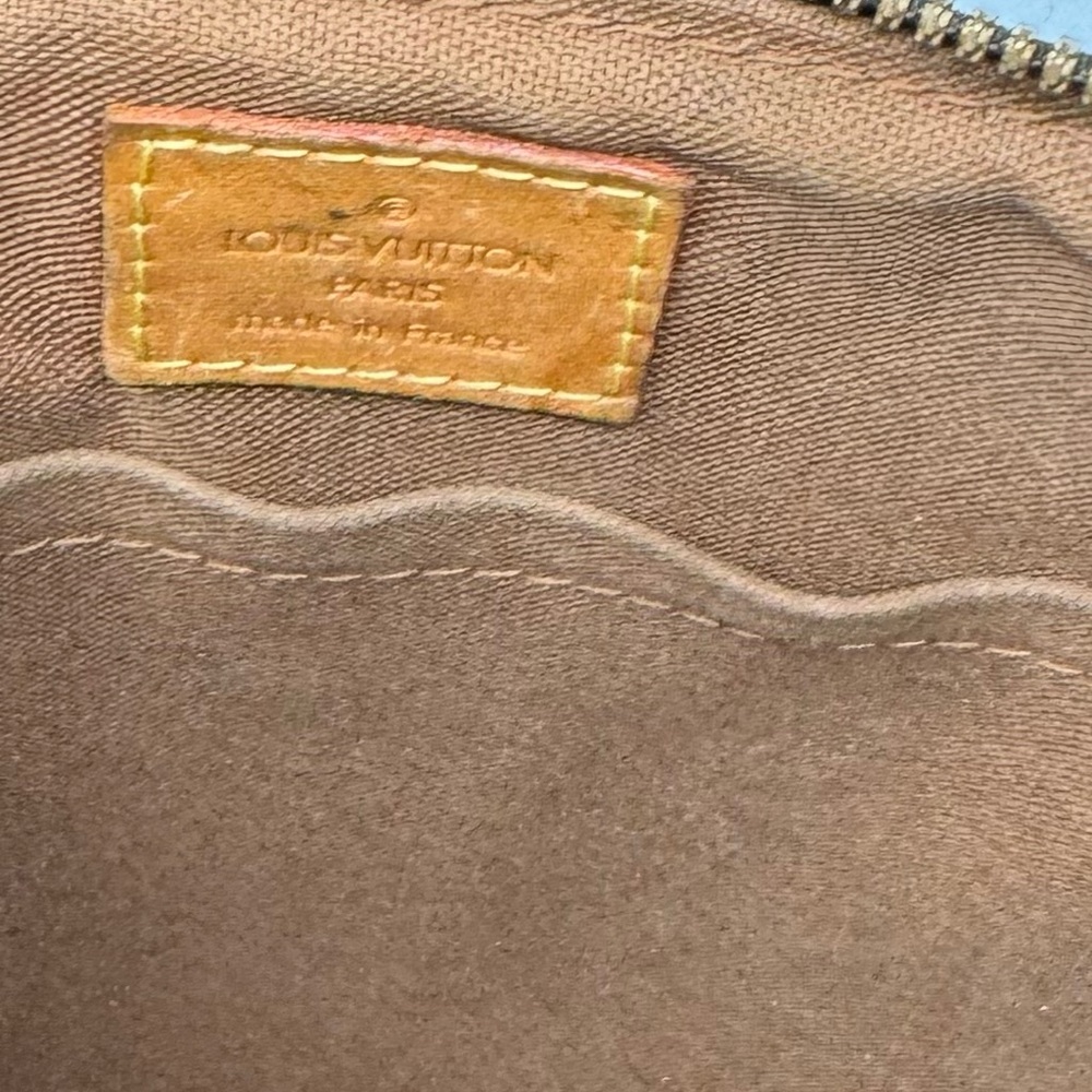 Authentic Louis Vuitton Monogram Palermo PM Tote. . - Picture 13 of 15